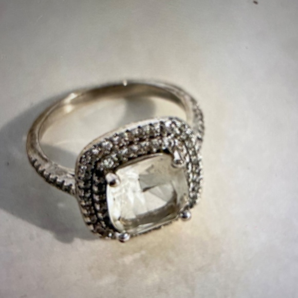 Sterling Silver CZ ring - Picture 2 of 4